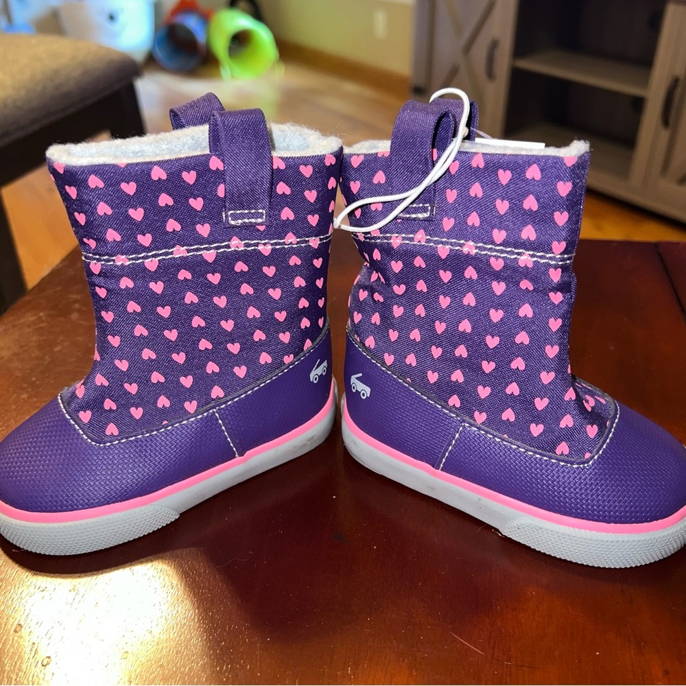 See Kai Run Kids Boots in Purple with Pink Hearts - Picture 5 of 16